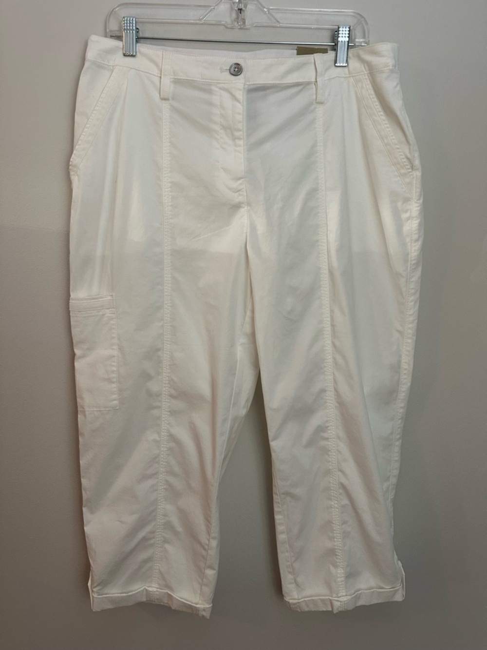 Chico's Cream Cargo Capris with Side Pocket